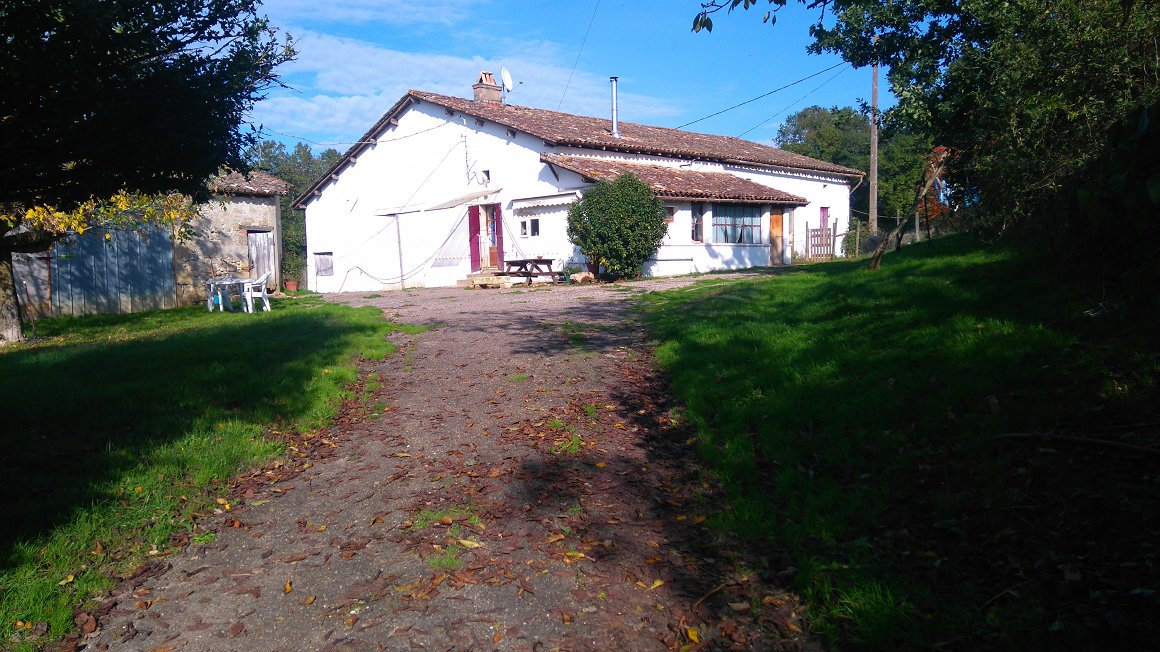 View Details Dordogne/Lot et Garonne Character Farm with 6 hectares